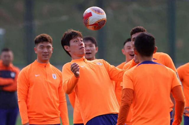 队1米88高中锋有状况德尔加多下家曝光尊龙凯时app网站晚上20点！山东泰山(图4)