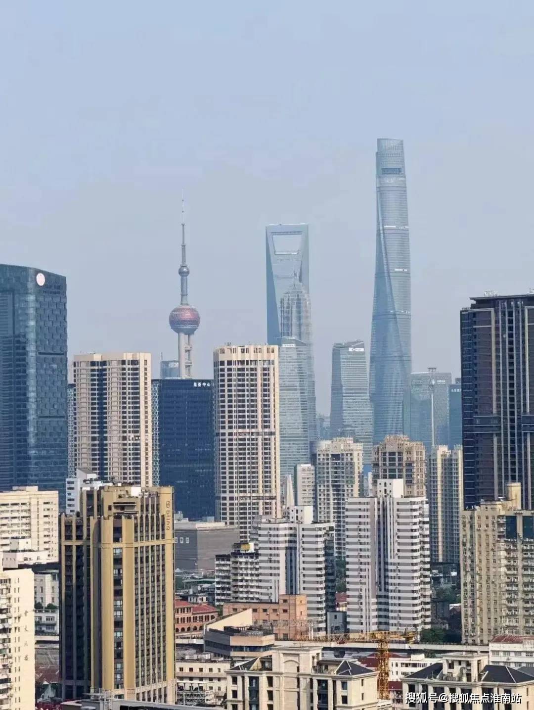 地址-最新房价户型图-小区环境-楼盘详情-交房时间-周边配套-售楼处电话尊龙凯时APP静安玺樾首页网站-静安玺樾售楼处电话-楼盘详情-交房时间-(图19) 地址-最新房价户型图-小区环境-楼盘详情-交房时间-周边配套-售楼处电话尊龙凯时APP静安玺樾首页网站-静安玺樾售楼处电话-楼盘详情-交房时间-(图19)