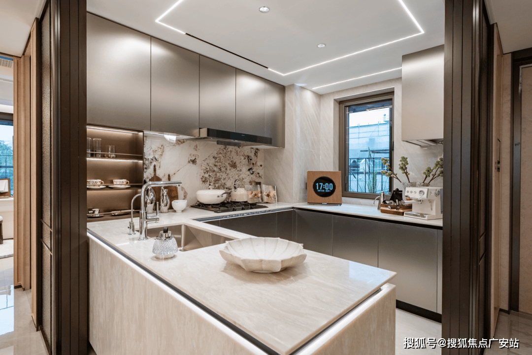 77销售中心 - 环境 户型价格地址楼盘详情配套电话交房时间配套电话交房时间尊龙AG人生就是博保利外滩启park77(售楼处) -保利外滩启park(图16) 77销售中心 - 环境 户型价格地址楼盘详情配套电话交房时间配套电话交房时间尊龙AG人生就是博保利外滩启park77(售楼处) -保利外滩启park(图16)